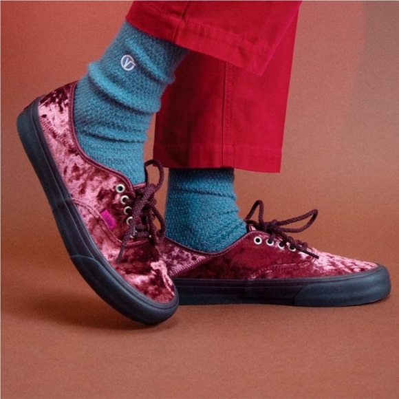 Vans Other - Vans x Alex Knost x Lee-Ann Curren Sneakers Burgundy Red Velvet Suede